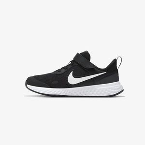 Nike Little Kids Revolution 5